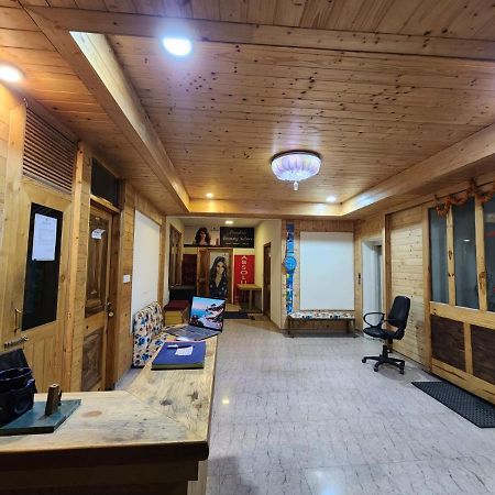 Himalayan Heritage Manāli エクステリア 写真